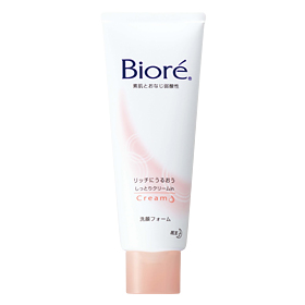 Foaming face cleanser  «Biore» with moisturizing cream